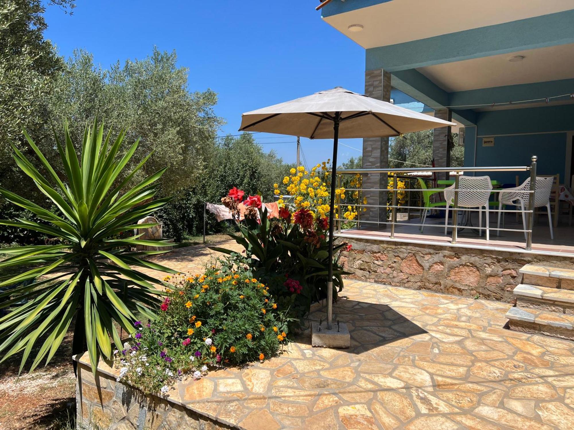 Oni Apartments Ksamil Kültér fotó