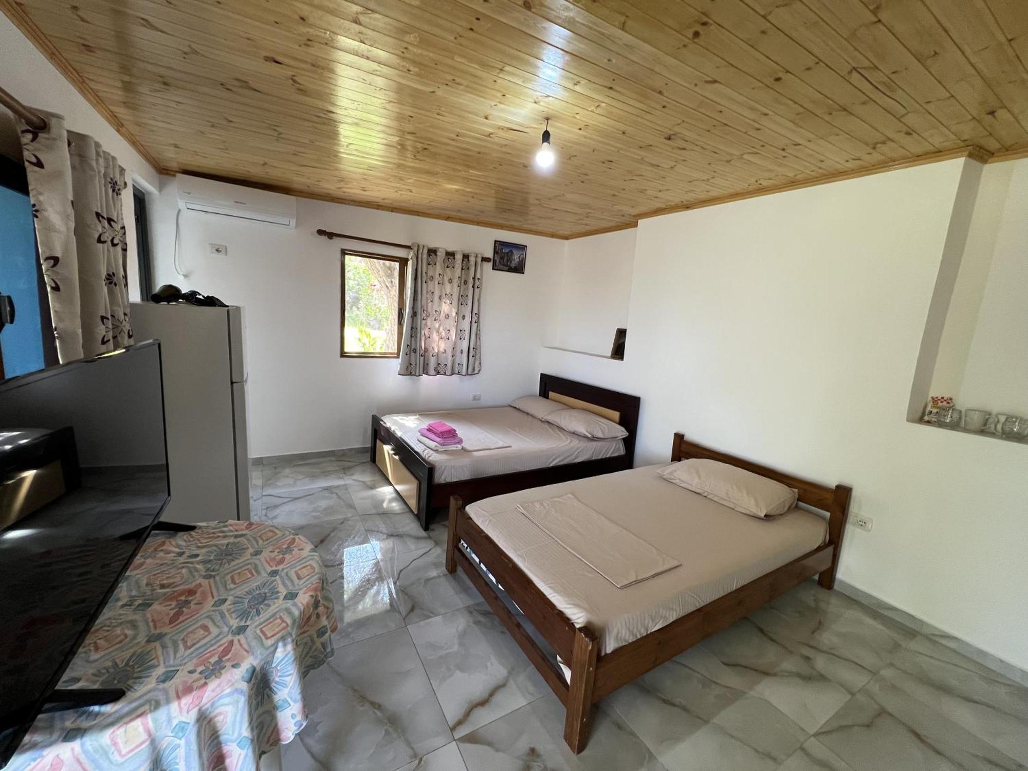 Oni Apartments Ksamil Kültér fotó