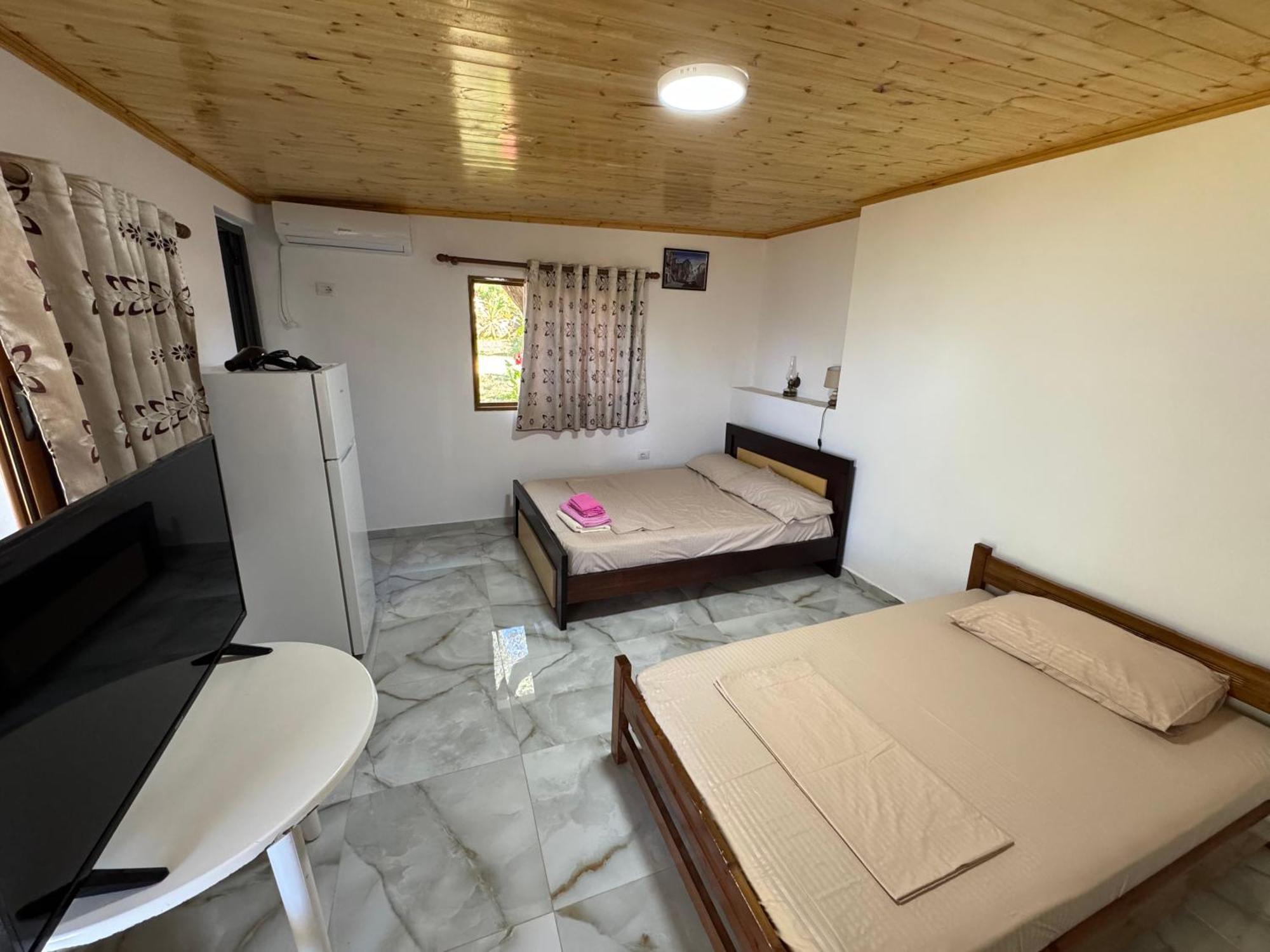 Oni Apartments Ksamil Kültér fotó
