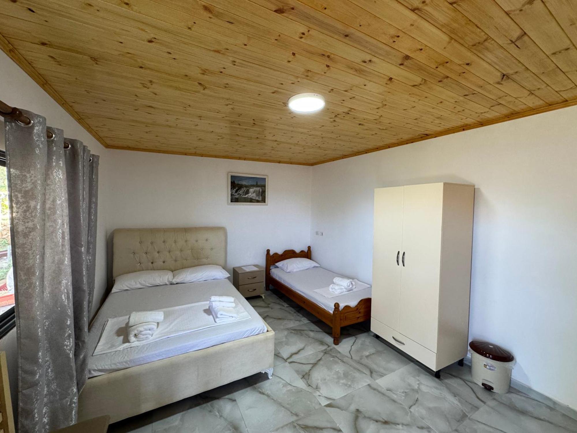 Oni Apartments Ksamil Kültér fotó